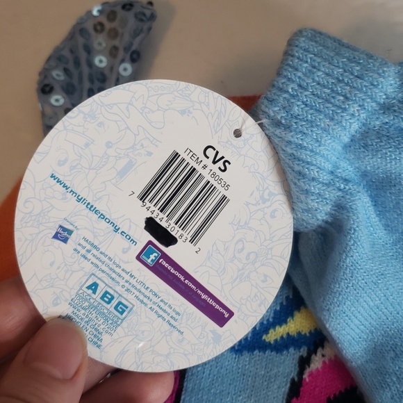 My Little Pony Hat & Gloves NWT - Picture 3 of 4